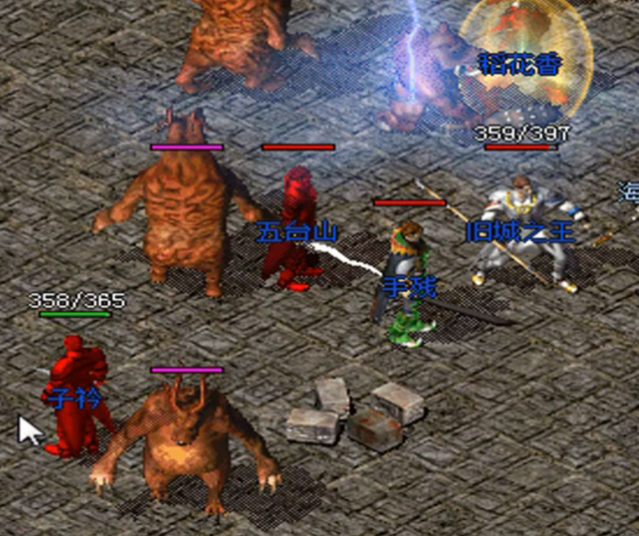 <b>宠物战役同伴更能主动拾取特点加成等强壮辅佐功用</b>